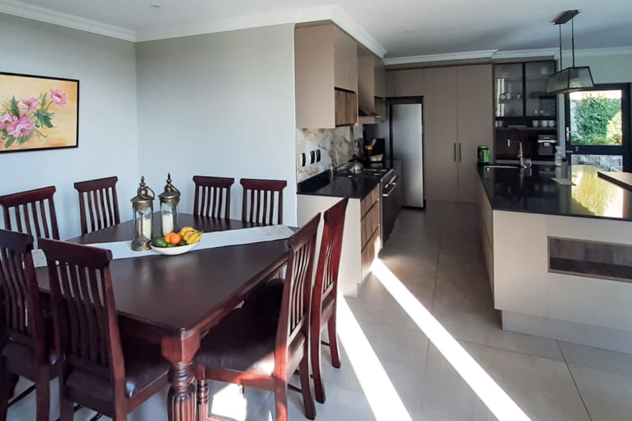 4 Bedroom Property for Sale in Welgelegen Western Cape